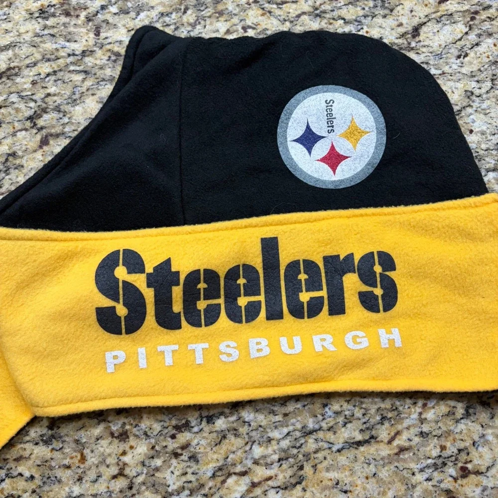 Pittsburgh Steelers Hooded Scarf Pro-FAN-ity Little Earth Black Gold Fleece NFL
